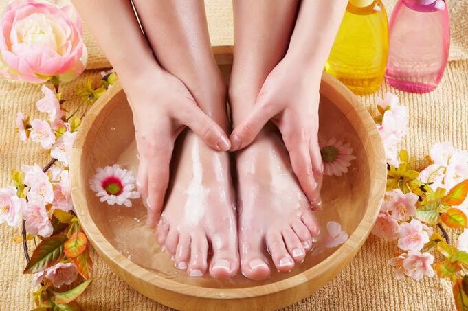 Foot bath for nail fungus.
